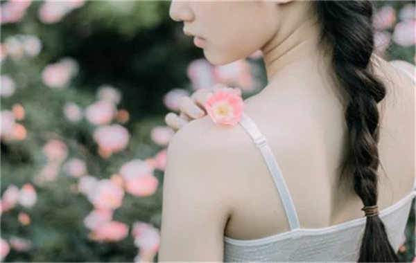 西丰香港胎儿多大能鉴定性别(香港抽血验男女预约)